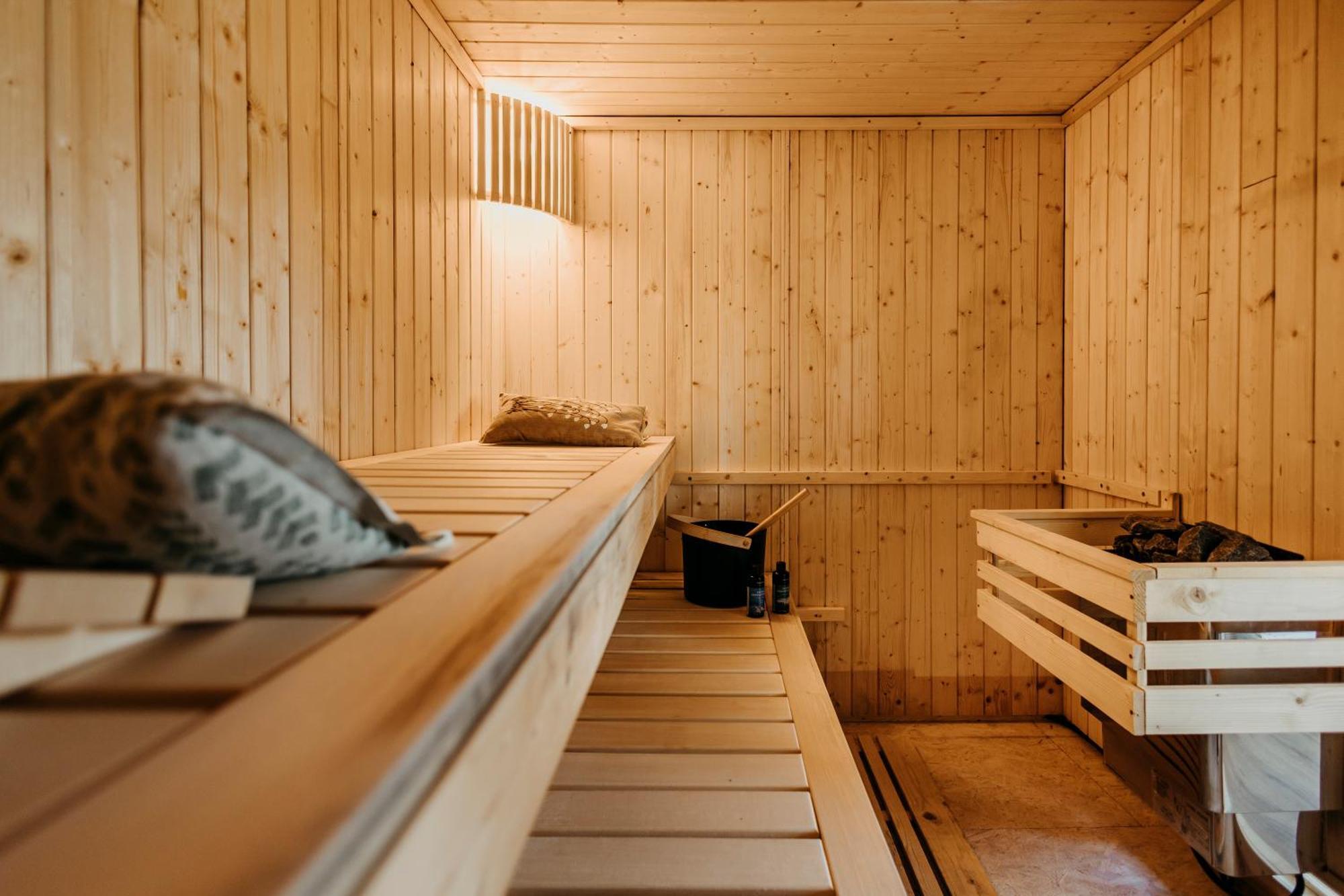 Traumwohnung Mit Sauna, Whirlpool & Wunderschoener Aussicht Plettenberg Dış mekan fotoğraf